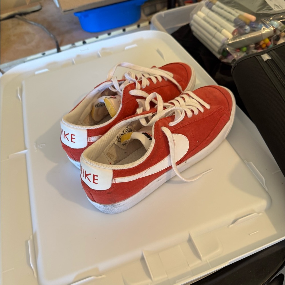 Men’s Red Nike Sneakers Size 10